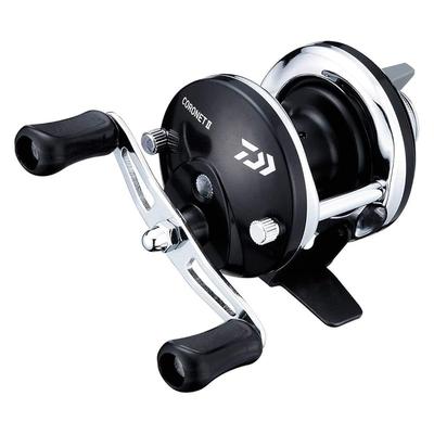 Катушка для зимней рыбалки Daiwa Coronet 2, черная, с правой ручкой (Модель 2020 года)