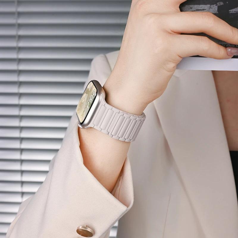 Силиконовый ремешок для Apple Watch Ultra 2 49 мм 42 мм 45 мм 41 мм 44 мм 40 мм Магнитный ремешок для iWatch Series 10 46 мм 9 8 7 6 SE 5 4 3