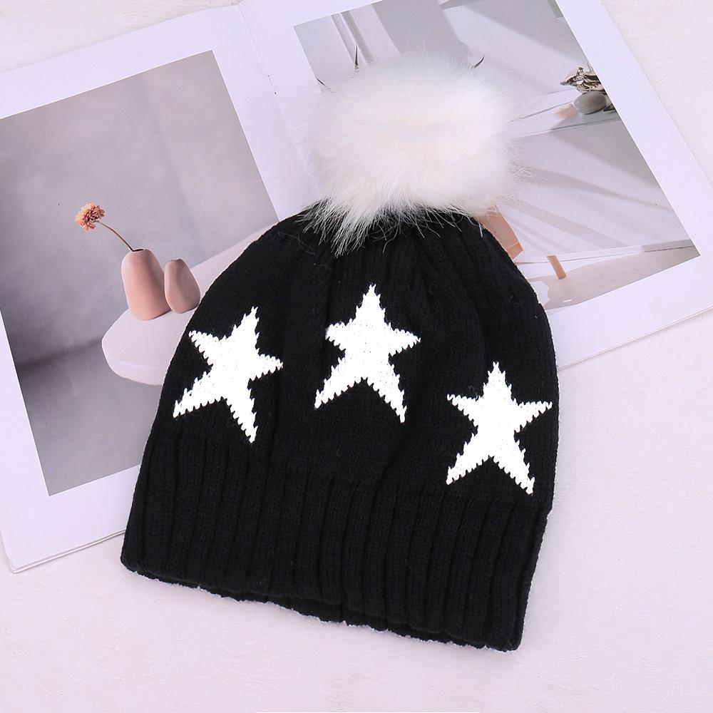 Winter fashion warm five-pointed star hairball decorative knitted hat outdoor travel comfortable versatile wool hat