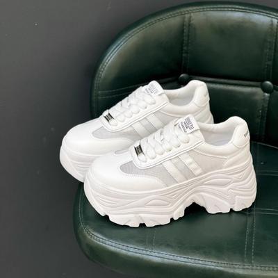 Кожаная сетка 8 толстоподошвенные маленькие белые туфли женская обувь лето увеличение роста папа женские кроссовки на платформе