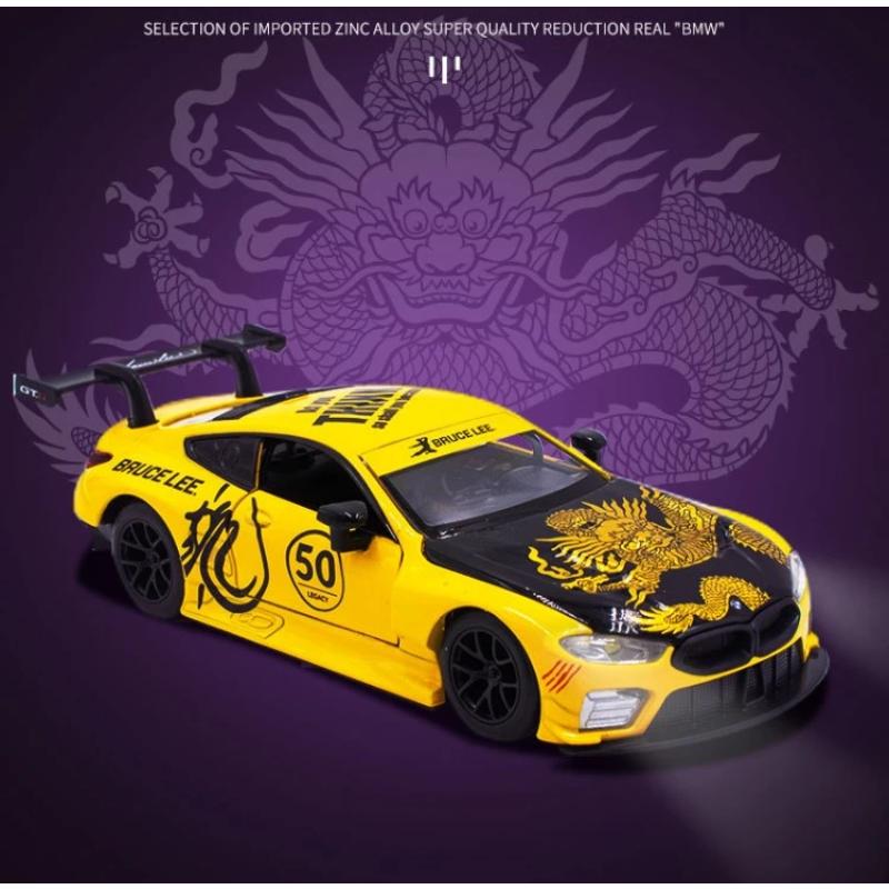 Модель автомобиля BMW M8 GTE Aape&EVA из сплава, масштаб 1/32