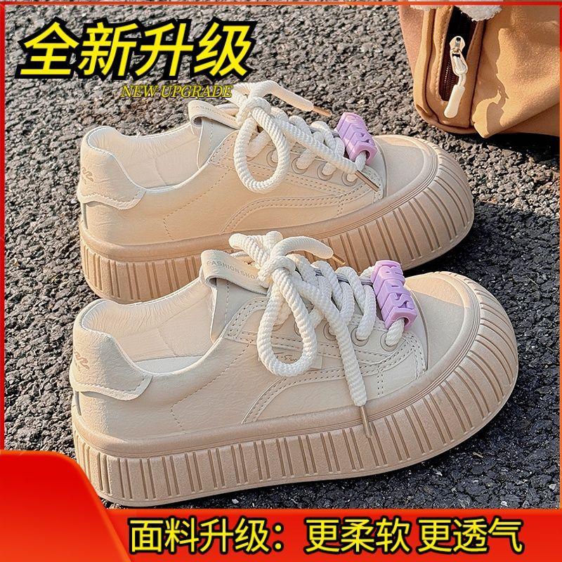 Маленькие белые туфли женская платформа 2024 лето новые популярные туфли ins трендовые универсальные нишевые туфли-бисквиты спортивные кеды