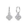 ORSA JEWELS Изысканное серебряное кулон-ожерелье из стерлингового серебра 925 пробы в виде четырехлистного клевера с муассанитом цвета D для женщин Свадебные украшения MON14