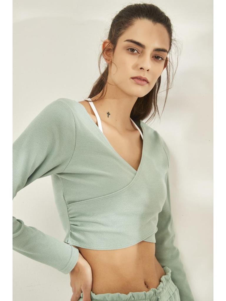 Женский быстросохнущий топ с V-образным вырезом и длинными рукавами для йоги и бега