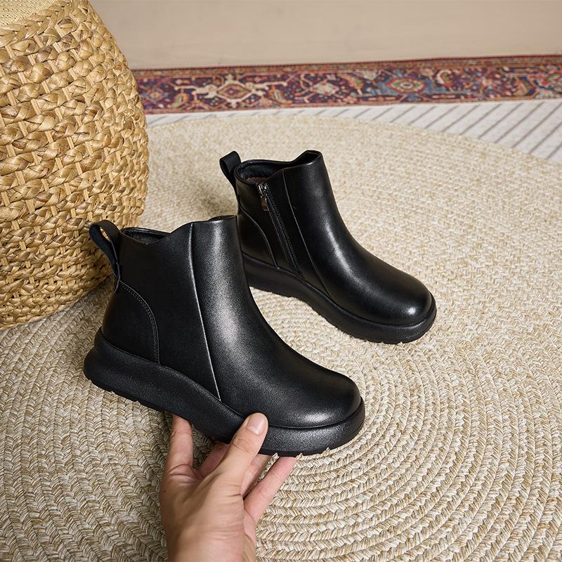 Кожаные ботинки Мартин на платформе женские 2025 новые осенне-зимние ретро ботинки челси черные повседневные короткие ботинки