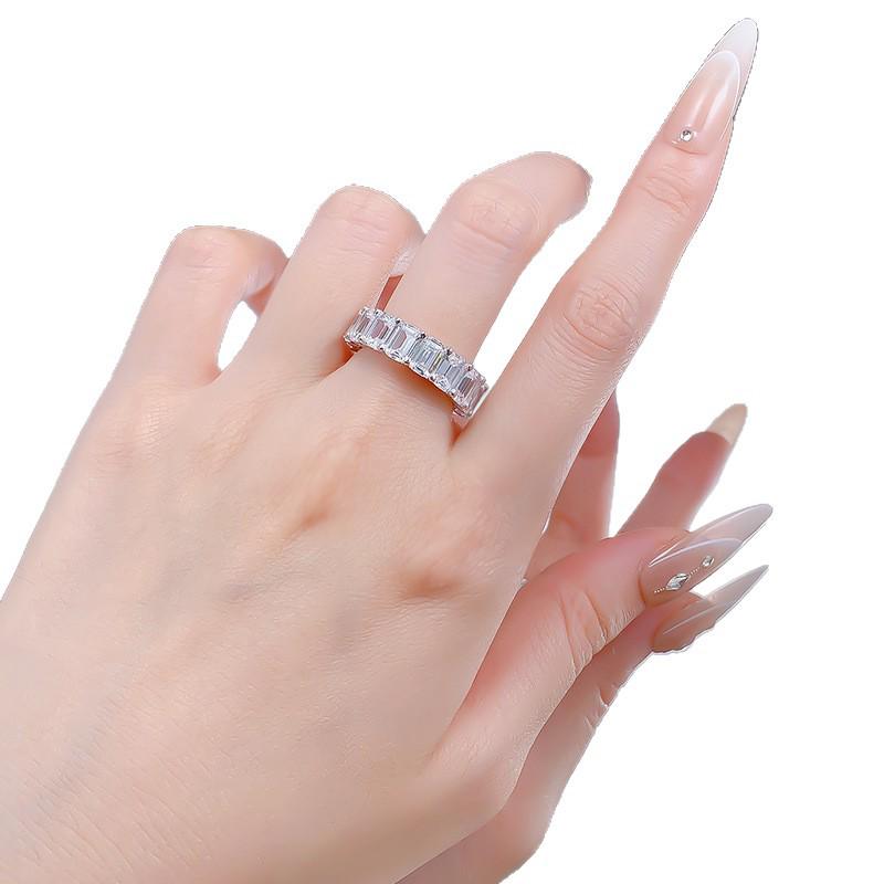 Xiancan Jewelry Серебряное кольцо S925 с имитацией изумруда в стиле «Вечность» - Европейский и американский стиль светской львицы