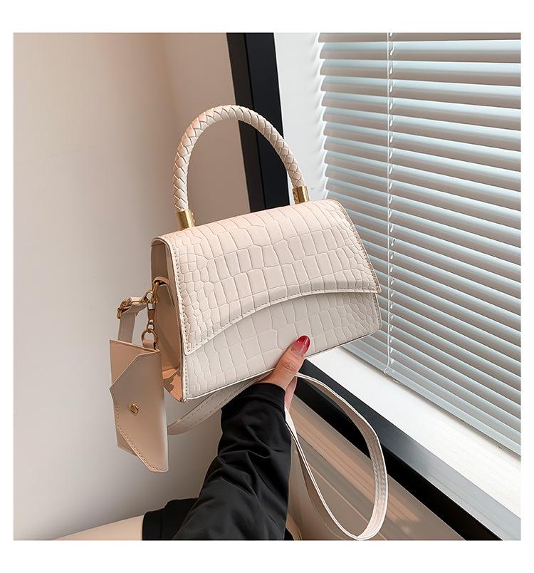 Корейская версия текстуры иностранного стиля маленькая сумка весна новая модная портативная сумка-мессенджер простая маленькая квадратная сумка через плечо