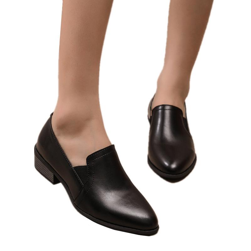 Женская обувь большого размера 2025 года, весна и осень, новые британские туфли в стиле ретро, кожаные туфли с острым носком, глубоким носком, толстым каблуком, низкие туфли