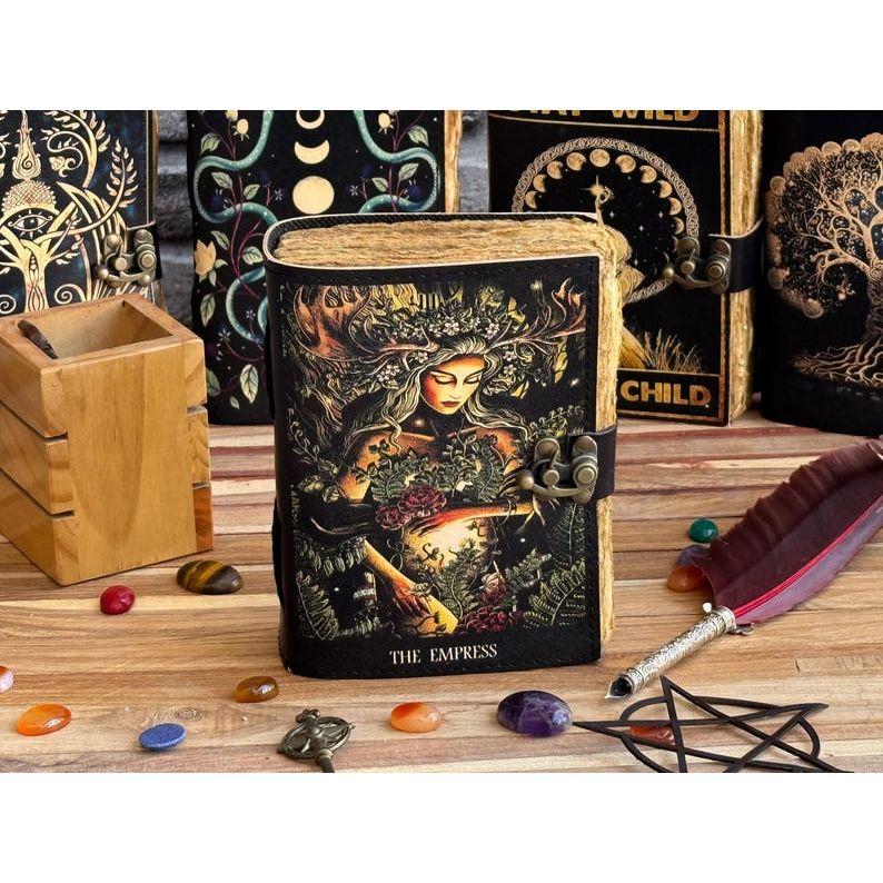 Пустой журнал Книга Теней с застежкой-замком, кожаный дневник ручной работы, напечатанная молитва Матери-Земле, языческий колдовской блокнот