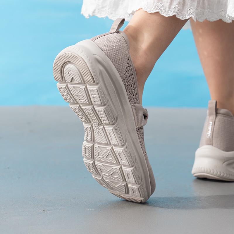 Skechers Женская летняя повседневная обувь для активного образа жизни