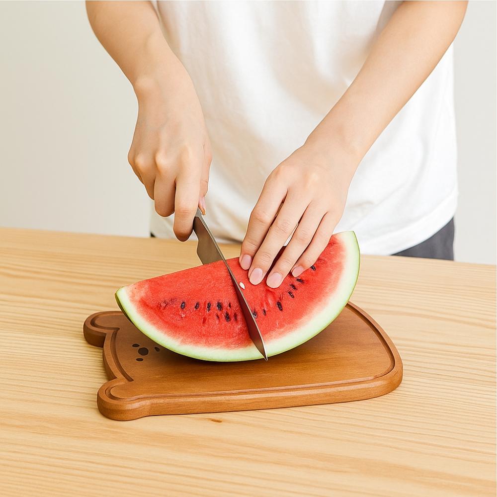 Solid Wood Bear Cutting Board Cute Design Fruit Cutting Board Home Use Bread Board  Kitchen