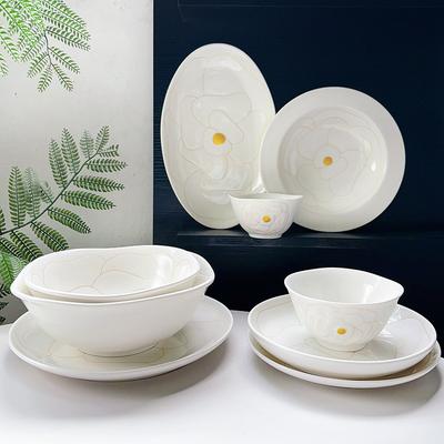 Скандинавский стиль Белая простая посуда Камелия Креативная керамическая миска Бытовая тарелка Большая емкость Суповая миска Миска высокой ценности