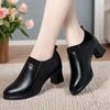 Retro Deep Mouth Elastic Band Mother Single Shoes Autumn 2025 New Soft Leather Comfortable Versatile Thick Heel Women's Leather Shoes