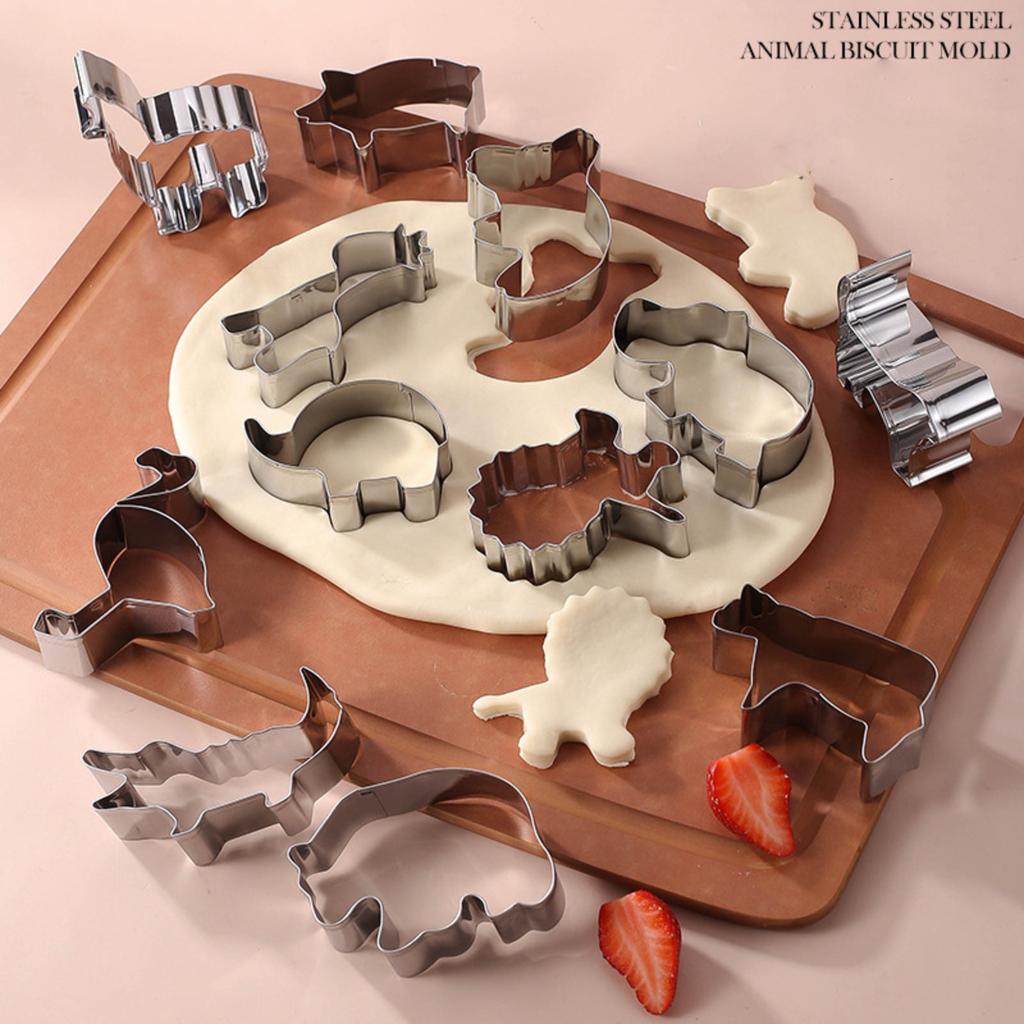 8PC Cookie Cutter Set - Fondant  Tools With Storage Case For Baking And Making