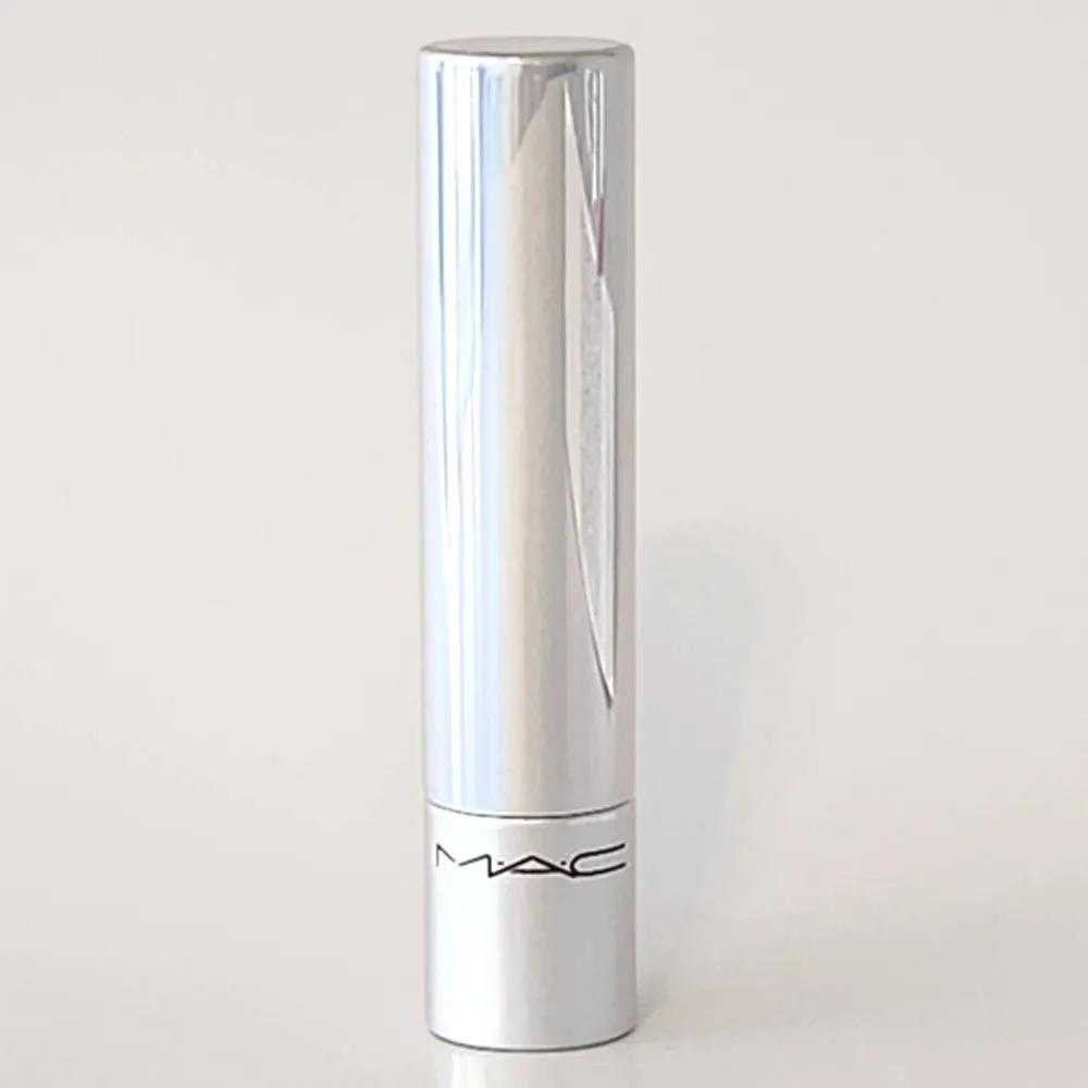 Mac MAC Glow Play Бальзам для губ Tender Talk