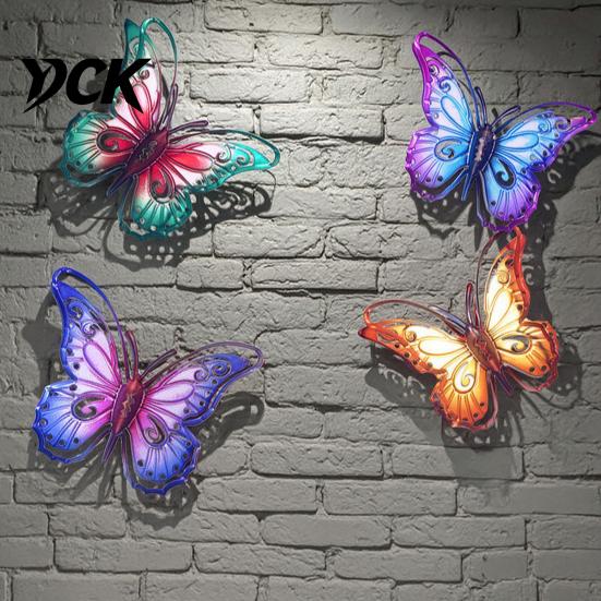 Outdoor Garden Hanging Decor Metal Butterfly Wall Decorations, Art Sculpture, Indoor Living Room Accents Weatherproof for Patio Fence Home Yard