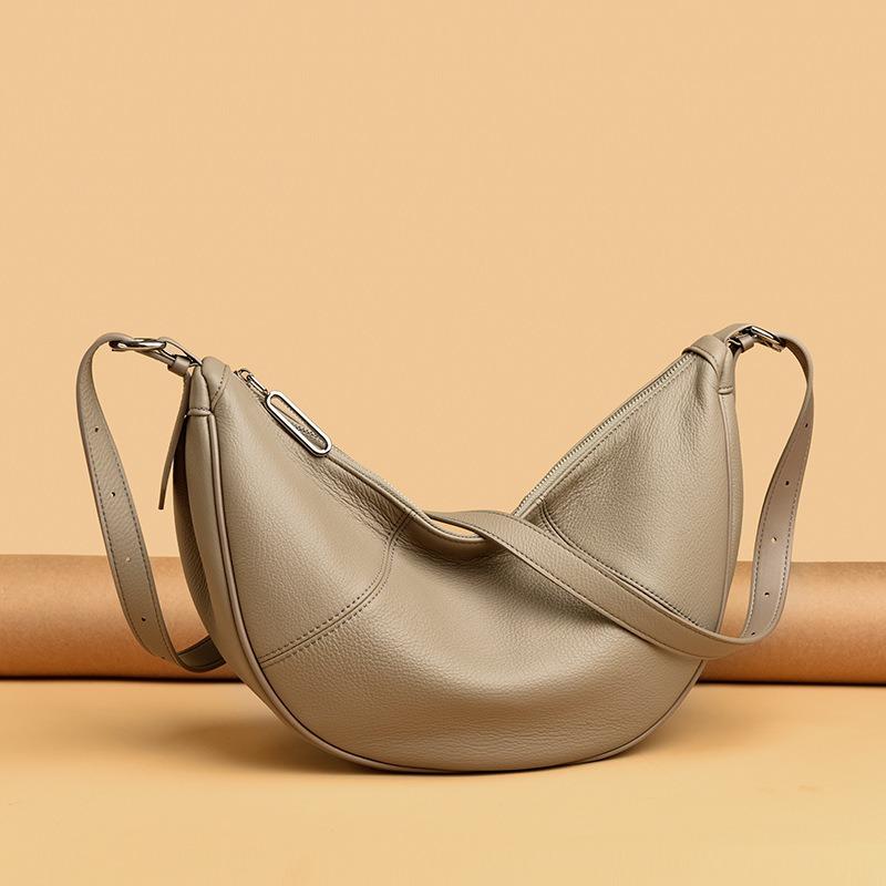 New Cowhide Messenger Women's Bag Light Luxury High-quality Texture Underarm Shoulder Bag Temperament Retro Versatile Dumpling Bag