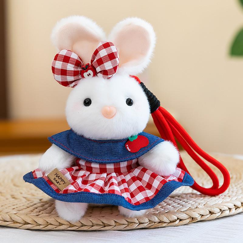 Плюшевый брелок-кролик из коротковорсовой ткани. Подарок для девочек и декор для рюкзака