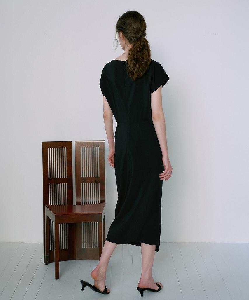 Lamerei Cap Sleeve Boat-Neck Dress[Lmbfspdr806]-Black
