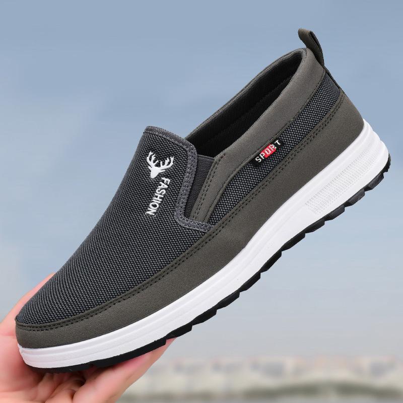 Men Casual Sneakers 2024 Spring New Lightweight Male Tennis Shoes Men Sneakers Soft Mesh Casual Shoes Outdoor Anti-Slip Shoes