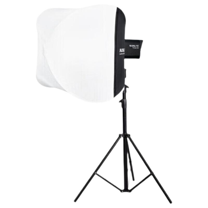 Комплект светодиодного освещения для фотосъемки NANLITE Forza 150