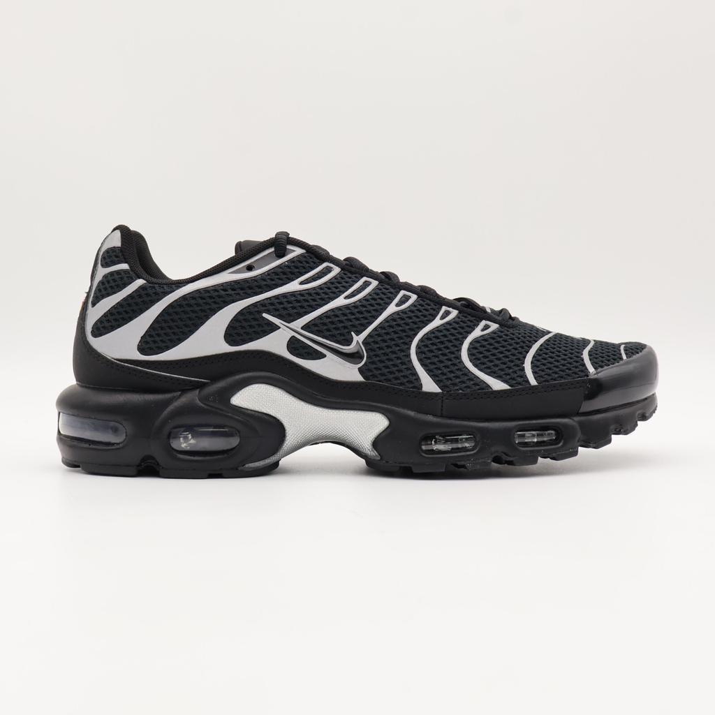 HQ3029-001 Nike Air Max Plus Черный Светоотражающий Серебристый (Мужской)