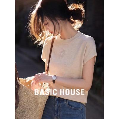 Базовый женский вязаный топ Basic House с круглым вырезом и вышивкой