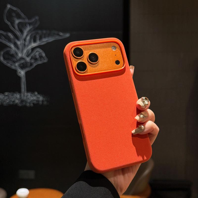 Магнитный чехол из технологичной ткани для iPhone 17 Pro Max: Усовершенствованный чехол с защитой от падений