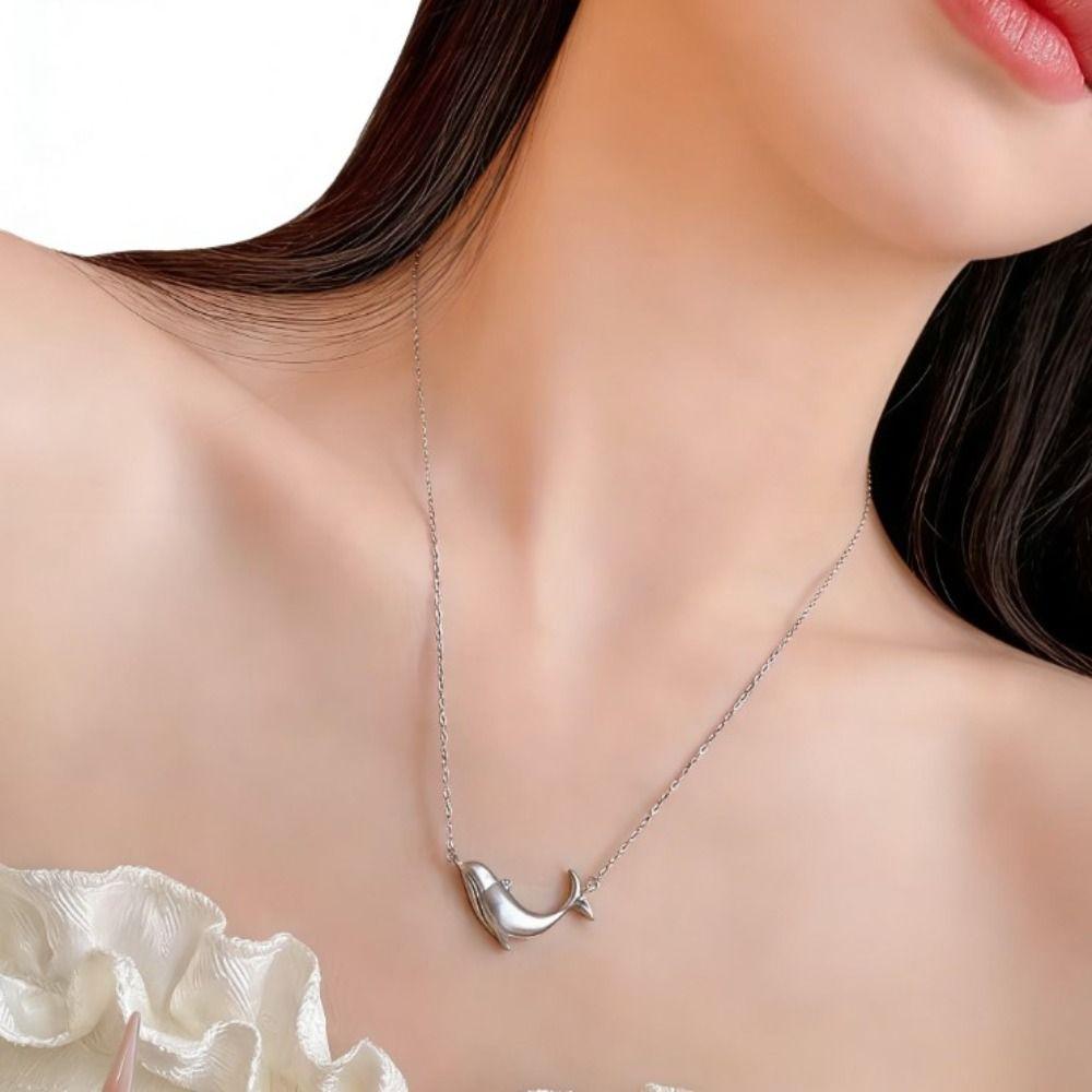 Copper Clavicle Chain Silver Zircon Pendant Gift Whale Pendant Necklace Accessories