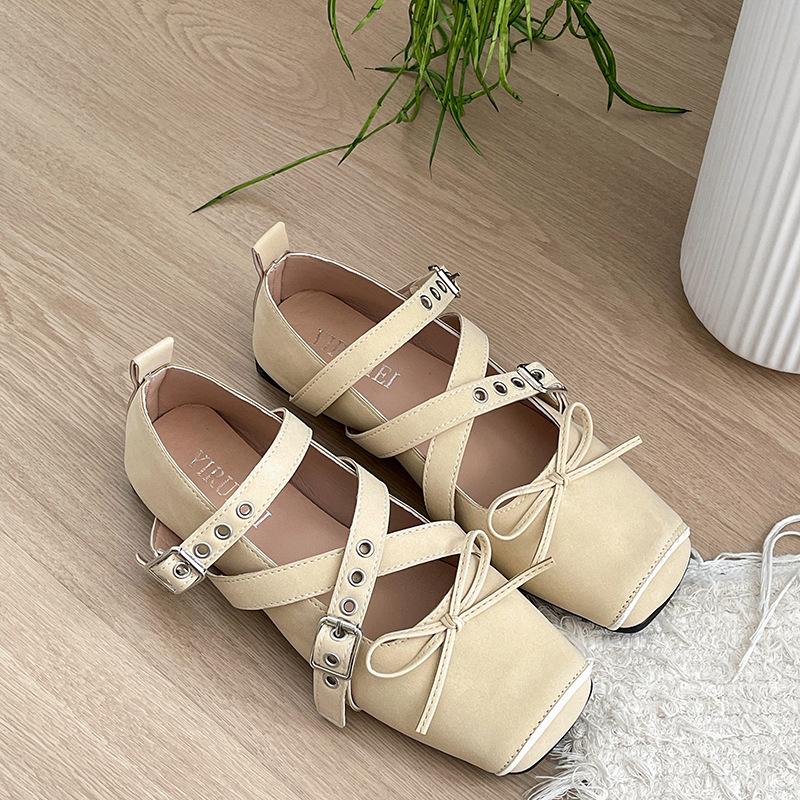 Туфли-лодочки в стиле ретро-балетки с плоским дном и небольшим горлом, женские, новинка 2025 года, универсальные, с юбкой и квадратным носком, туфли Мэри Джейн