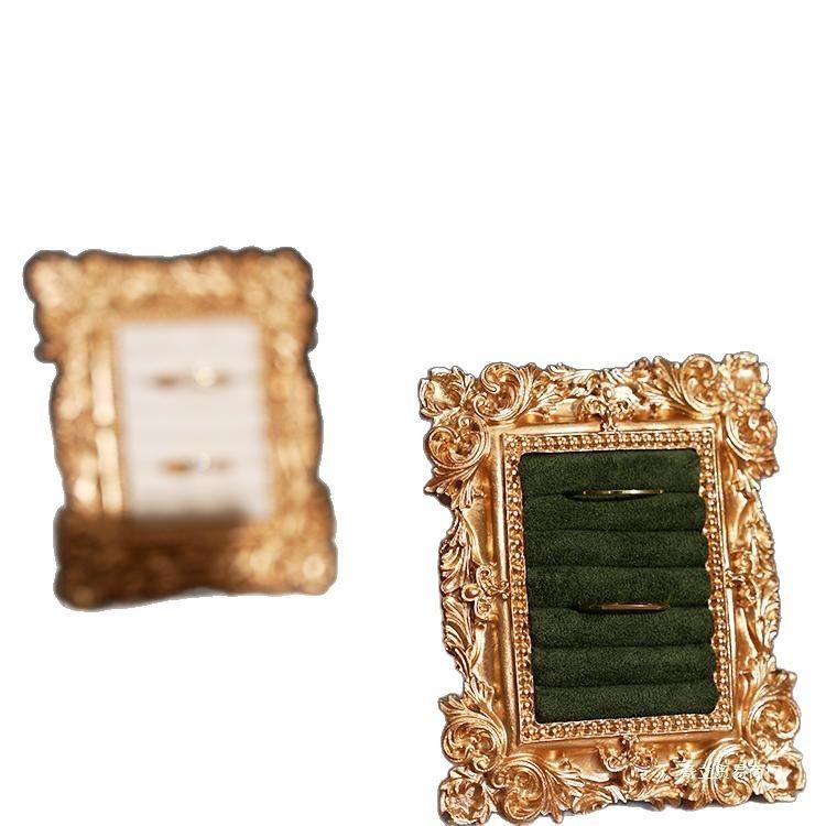 Vintage Baroque Embossed Frame Jewelry Display Stand Velvet Lined Ring Storage Tray Antique Gold Jewelry Organizer Photography Prop For Shop