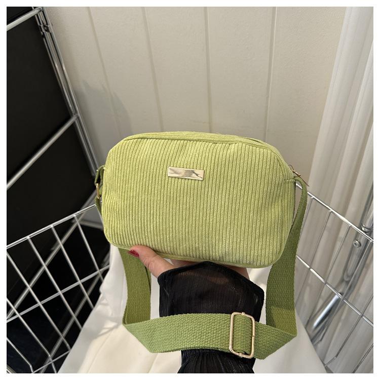 Small Square Bag Women's 2024 New Personalized Fashion Solid Color Corduroy Shoulder Bag Casual Simple Commuter Messenger Bag