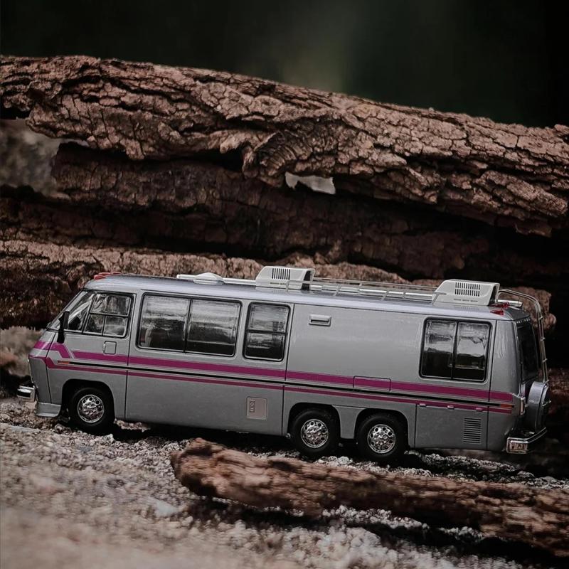 Stock Mk 1:64 2025 Apa-xpo Limited 1978 Gmc Motorhome Simulation Resin Miniature Model Custom Children's Toy Gift Collection