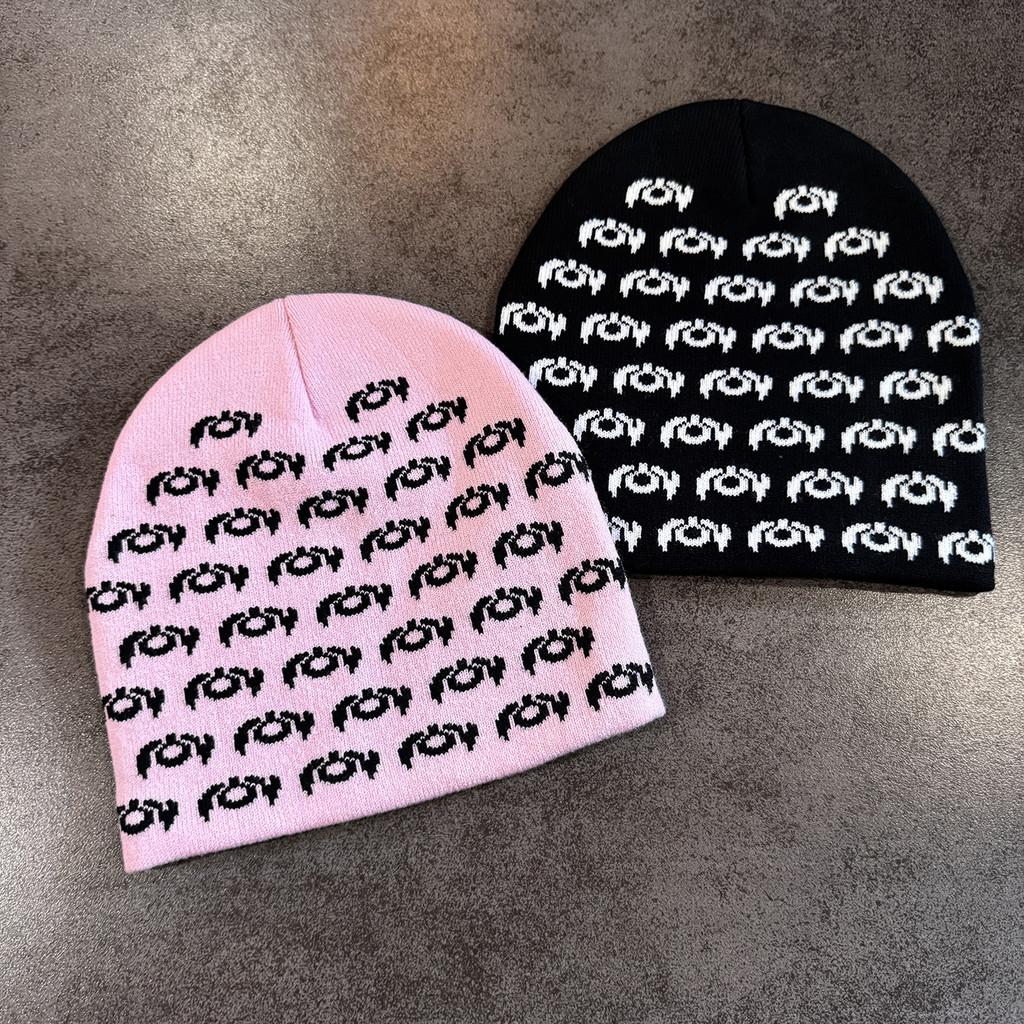 Объемная вязаная шапка-бини с высоким верхом и наушниками для тепла осенью и зимой для мужчин и женщин