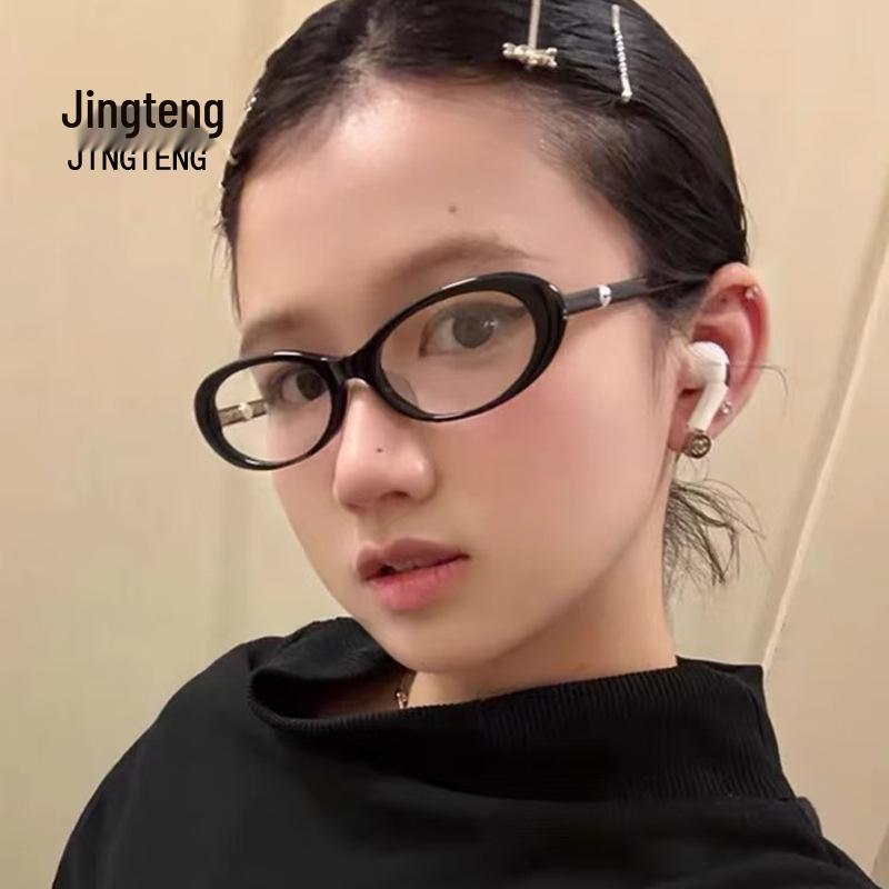 High-End Oval Pearl Glasses for Women - No Makeup Look, Anti-Blue Light, Cute Black Frame