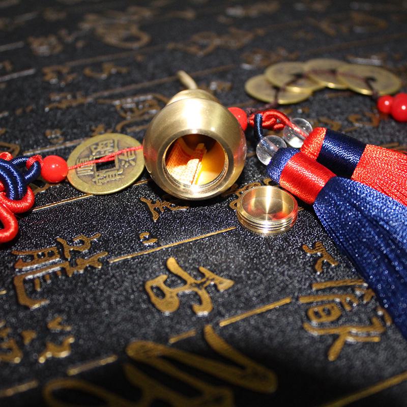 Retro Brass Gourd Car Pendant with Five Emperors Coins - Pure Copper Ornament for Storing Sutras