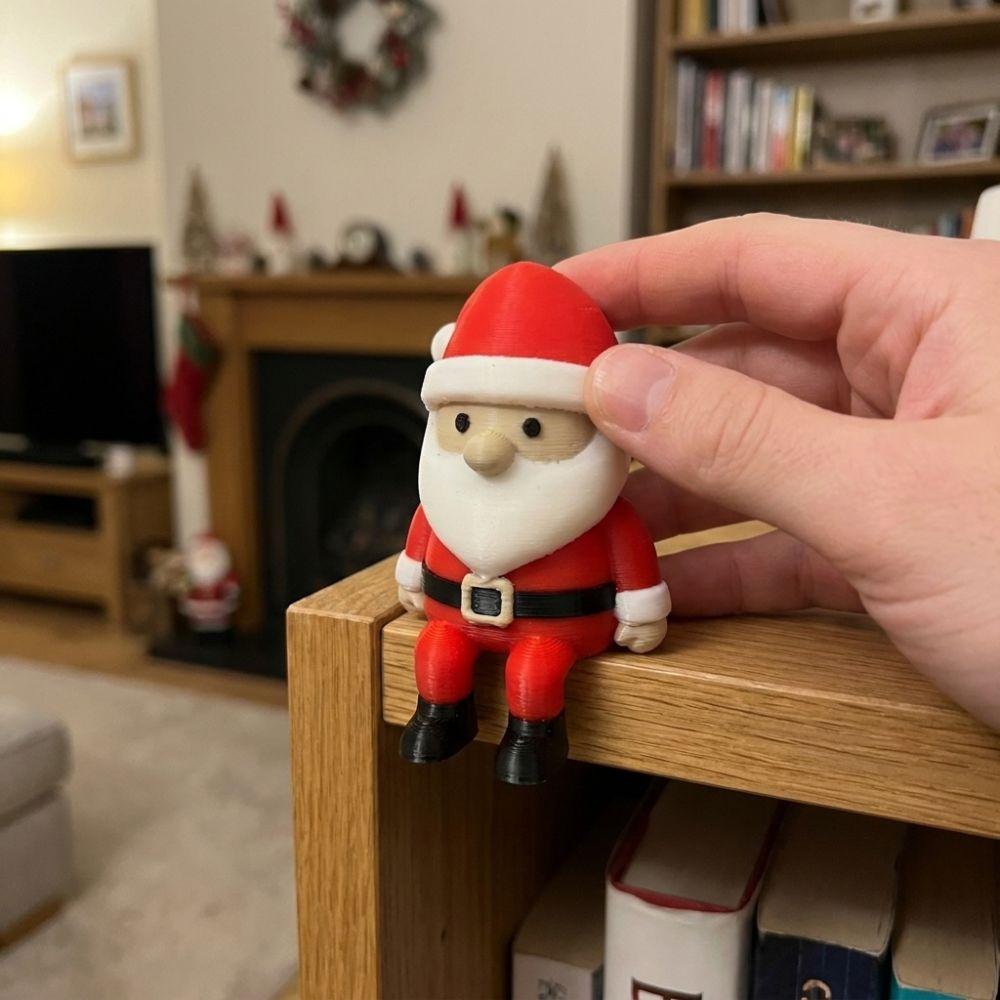 Cartoon Mini Santa Ornament 3D Printed Dwarf Santa Claus Figurine Gnome Santa Figure Office Desk