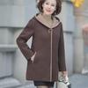 Роскошное шерстяное пальто с капюшоном для женщин среднего возраста - Осень/Зима, свободный крой, с хлопковой подкладкой