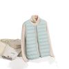 Женский легкий пуховый жилет с капюшоном и волнистым узором 2025