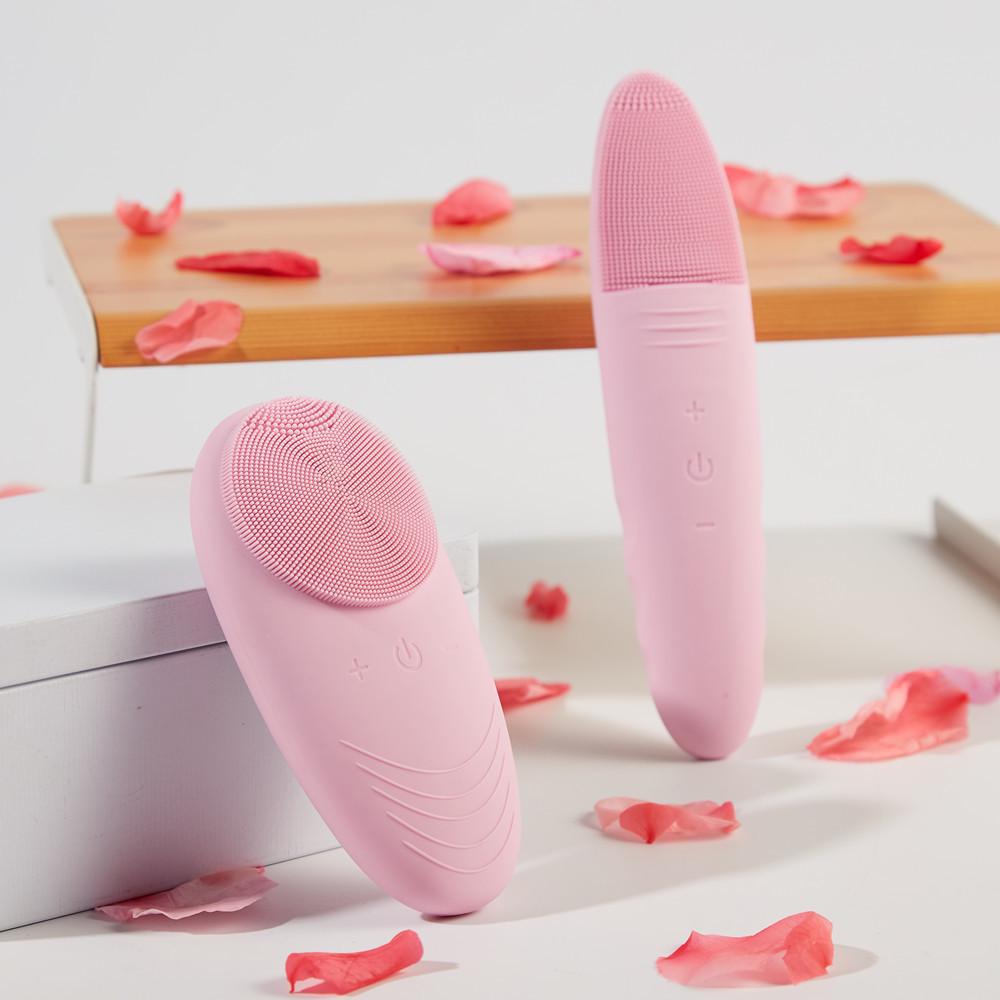 Waterproof Ultrasonic Silicone Facial Cleansing Brush & Massager