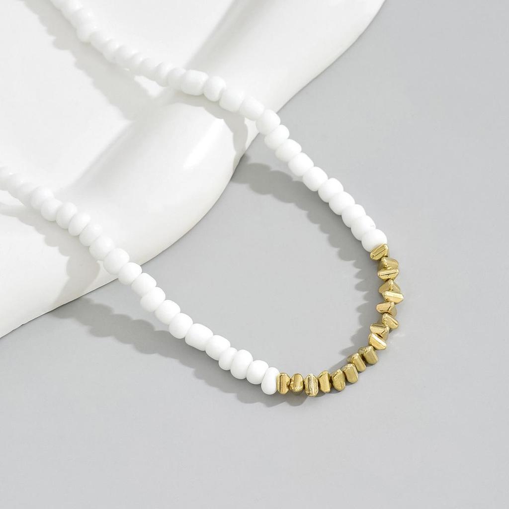 Versatile Women's High-End Glass Necklace: Seed Bead & Metal Bar Chain, Short Style