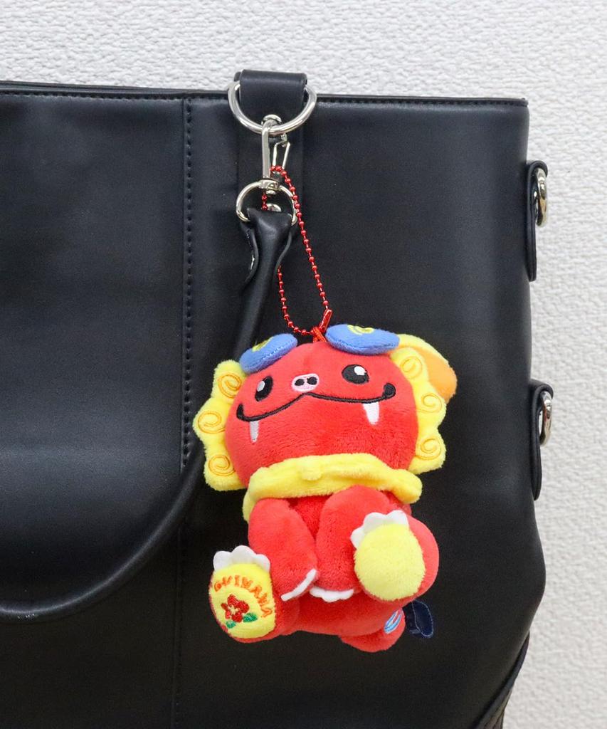 Takeoff Plush Toy Okinawa Series Shisa Ball Chain Red