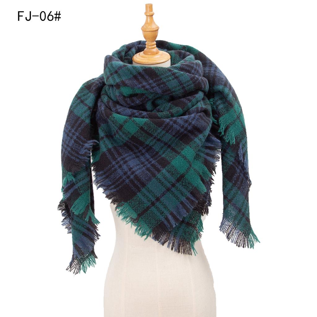 Autumn and Winter New Thickened Warm Circled Yarn Prickly Wool Plaid Square Scarf Scarf Female