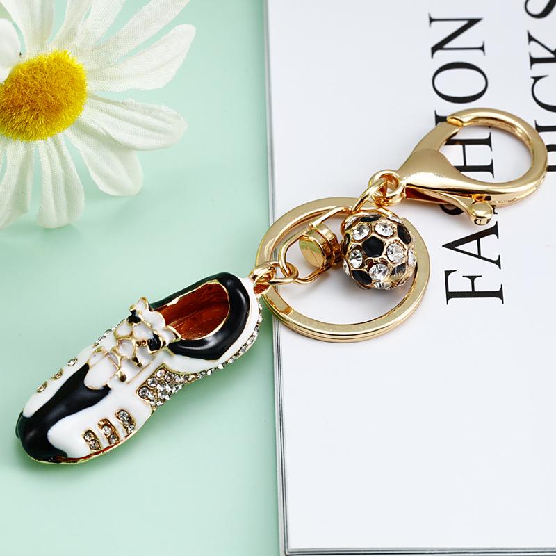 Корейский милый брелок-подвеска в виде кроссовок со стразами для женских сумок