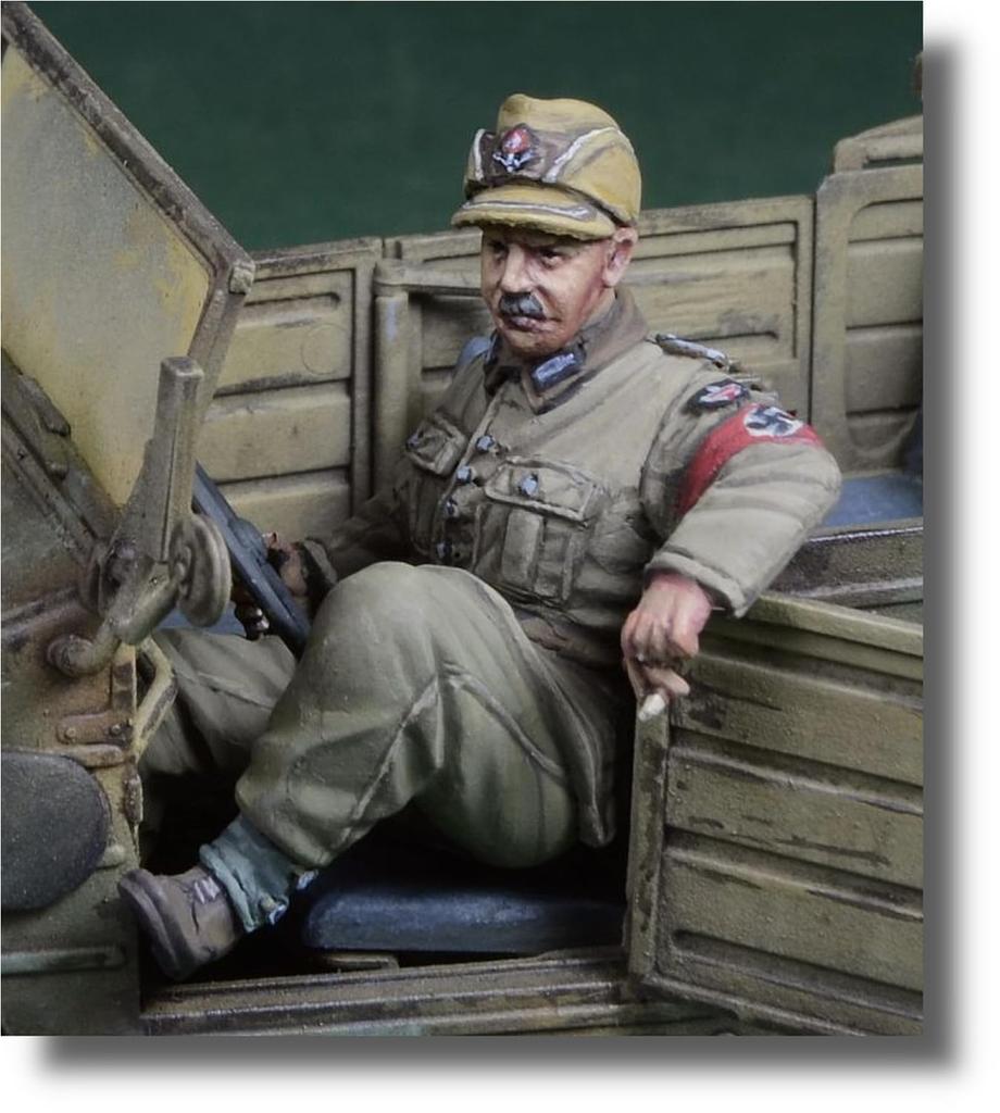 Миниатюрный немецкий RAD на Kubelwagen из смолы DD35236 D-Day 1/35 1939-1945