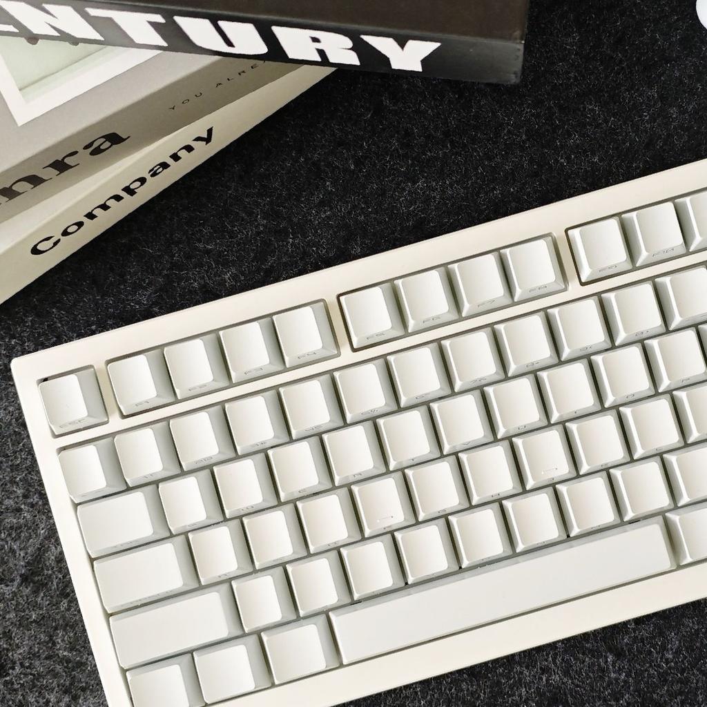 Xiaomi Black / White Series Keycaps Dark Cool Style Side-lit Key Caps for 60% 65% 75% TKL 96% 100% Mechanical Keyboard Girls Boys Gift