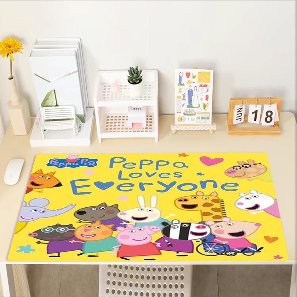 Peppa Pig Theme Mouse Pad, Non Slip Rubber Base, Multifunctional Office & Home Decor, Perfect for Workspace Personalization.