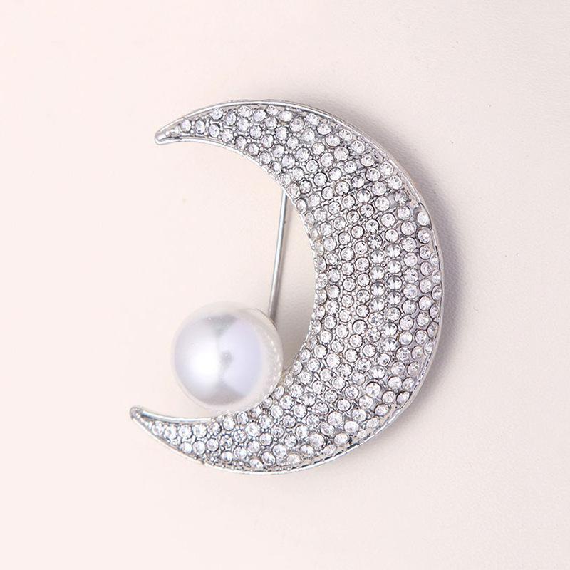 Брошь Full Diamond Moon Feminity Pearl Corsage Niche Design Sense Pin Anti-Light Suit And Accessories