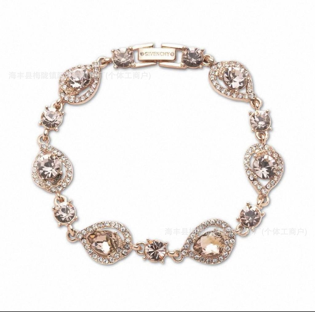 Gvc Jijia High-quality Pear-shaped Edge Bracelet Super Flash Hollow Water Drop Crystal Inlaid Jewelry for Girlfriend Gift