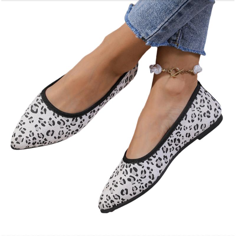 Модные леопардовые женские туфли с острым носком на плоской подошве, туфли-лоферы, модная повседневная обувь на осень 2024 года, новые прогулочные туфли, удобные женские туфли